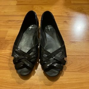 Women’s Cole Haan Black Patent Sandals Sz 9.5